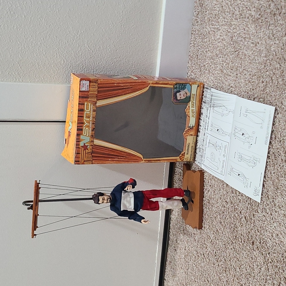 2000 *NSYNC Joey Fatone Collectible Marionette